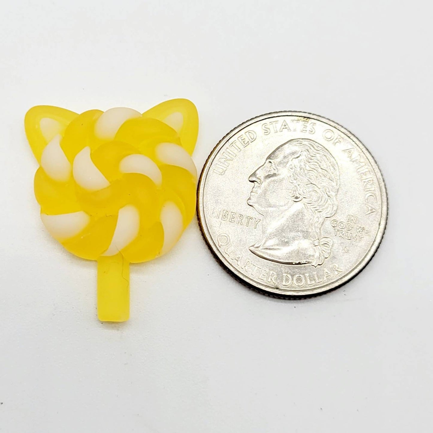 Fake lollipops, Kitty Kat Suckers, Flatback Cabochons, Cat Pops, Fake Bake Supplies, Feline, Jewelry Craft Supplies, Decoden, Kawaii