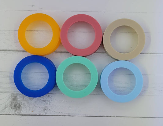 Medium Silicone Tumbler Bottom Cover. Fits 20 oz Skinny tumblers -- 4 in 1 (14oz) tumblers -- 12 oz Kids Water Bottles!!.