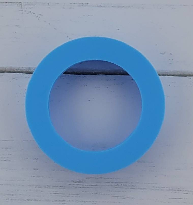 Medium Size Silicone Tumbler bumpers. Fits 20 oz Skinny tumblers -- 4 in 1 (14 oz) tumblers -- 12 oz Kids Water bottles!