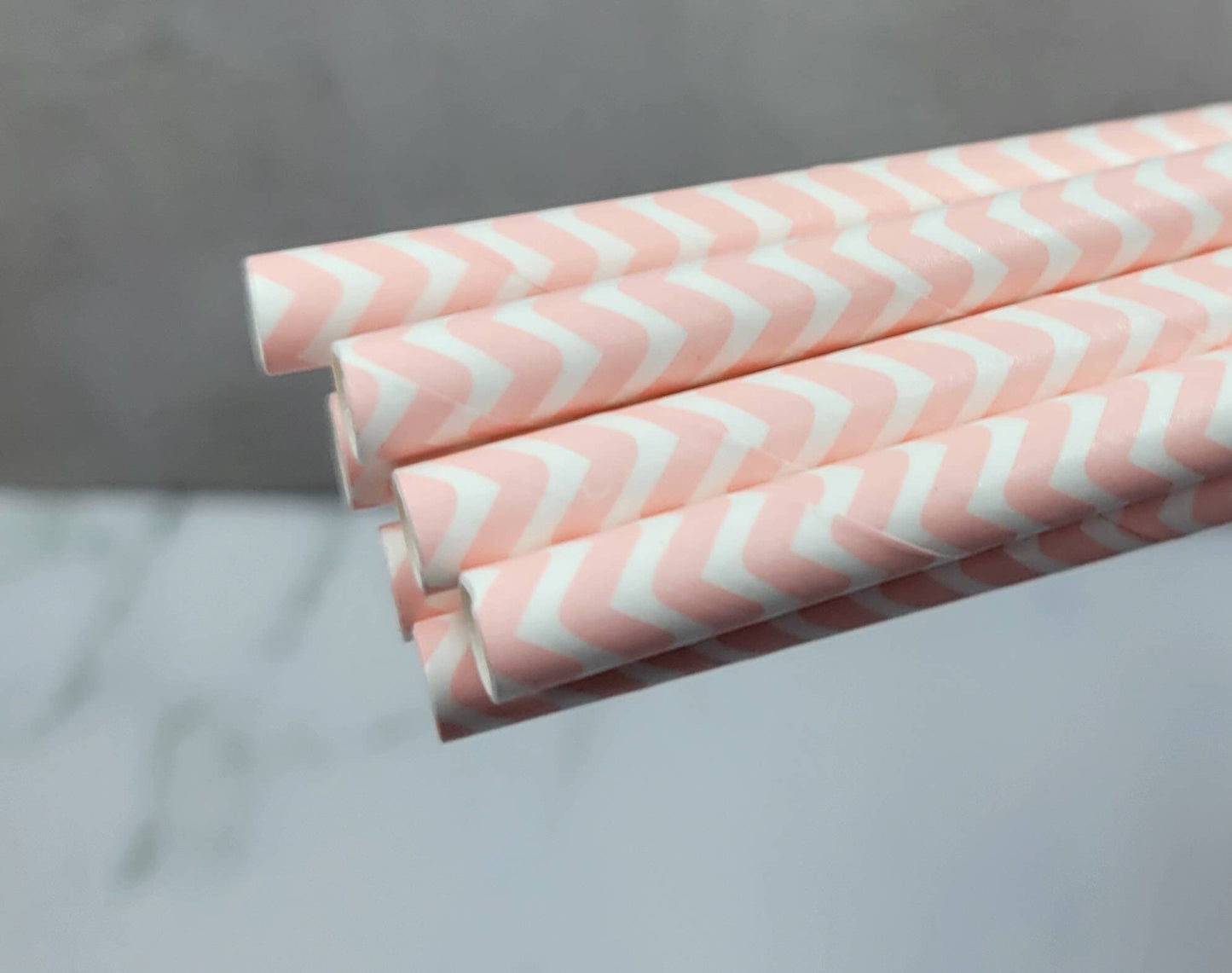 Pack of 10 Straws, Fake Bake Supplies, Craft Supplies, Paper Straws, party supplies, Pink Straws, Chevron Design