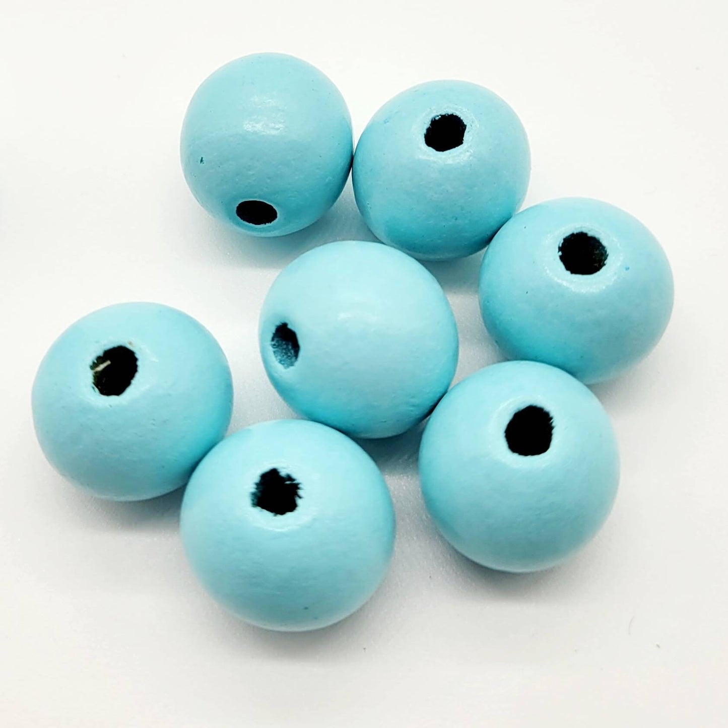 Wood Beads, 16 MM Shades of Blue Beads for Garlands, Tiered Tray Decorations. Perfect for Wreath Attachments. Craft Beads for DIY projects.