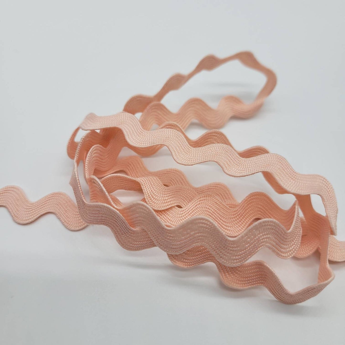 8 MM Ric Rac, Craft Ribbon, Textured Embellishment Ribbon, Craft Projects, Sewing Notions, Fabric Trim, Peachy Peach