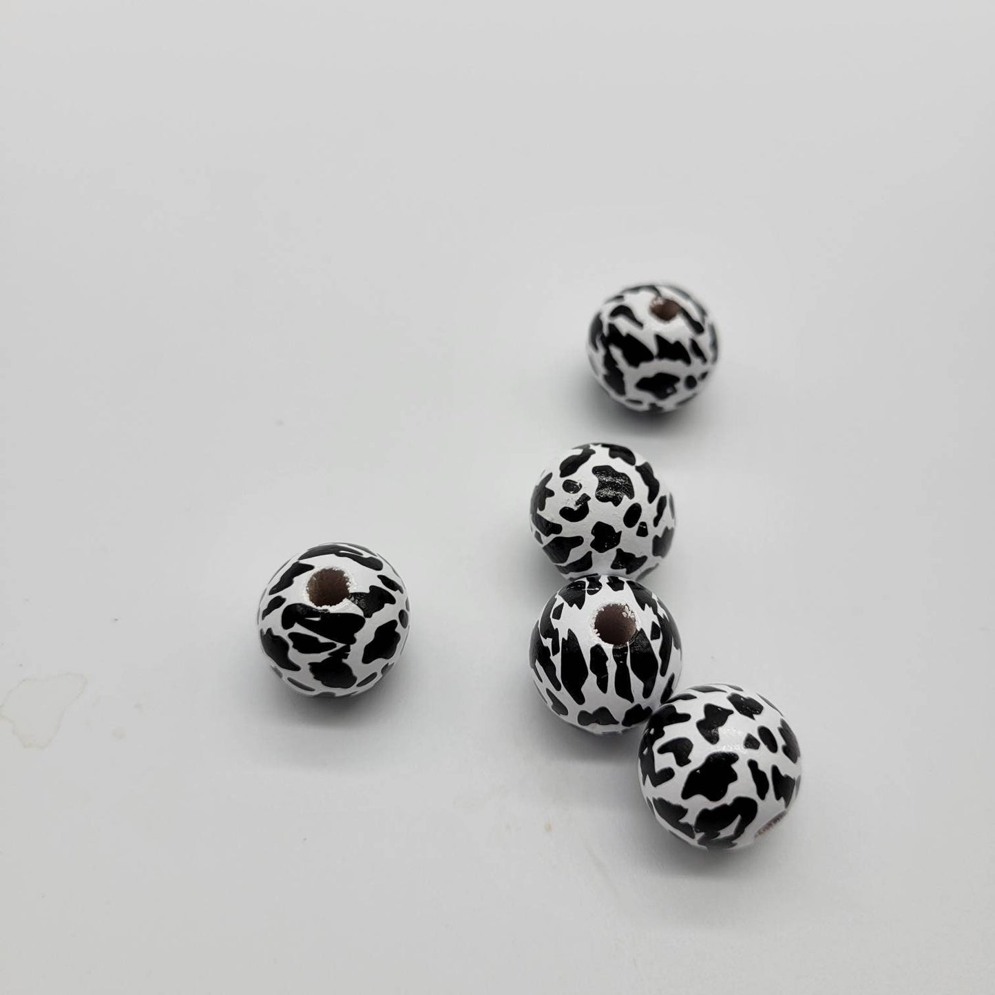 16 MM Wood Beads for Wood Garlands, Home Decor, Tiered Tray, Handmade Jewelry, Wood Crafts, Animal Prints, Leopard, Cow, Zebra Prints