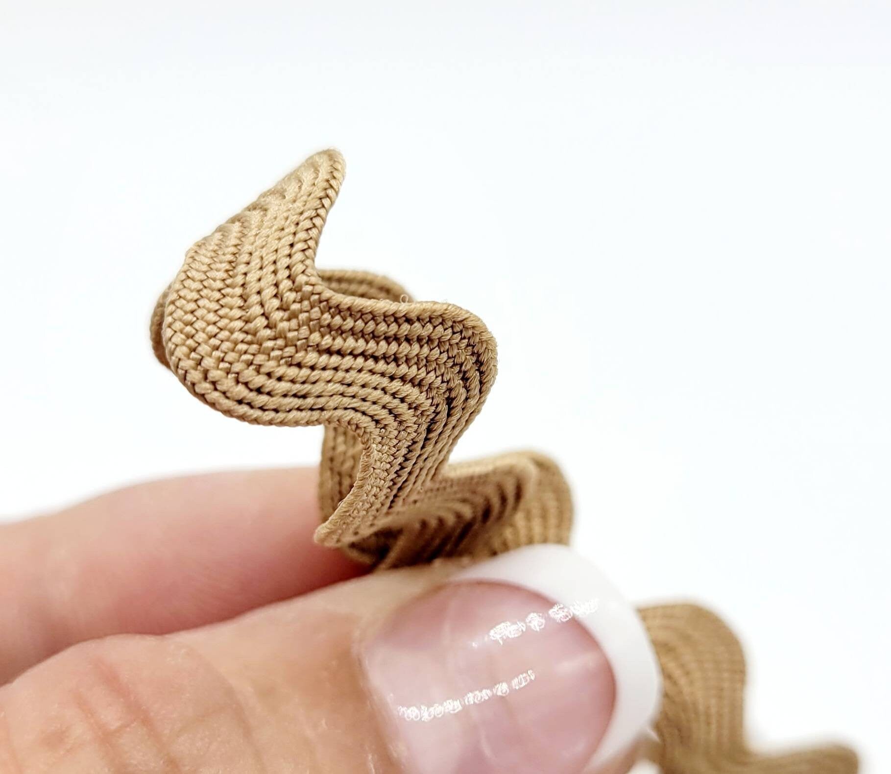 8 MM Ric Rac, Craft Ribbon, Textured Embellishment Ribbon, Craft Projects, Sewing Notions, Fabric Trim, Sandy Brown