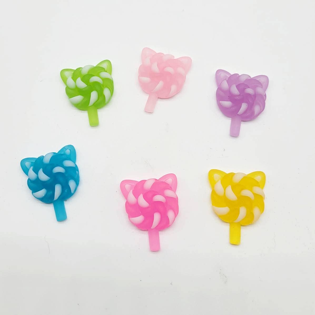 Fake lollipops, Kitty Kat Suckers, Flatback Cabochons, Cat Pops, Fake Bake Supplies, Feline, Jewelry Craft Supplies, Decoden, Kawaii