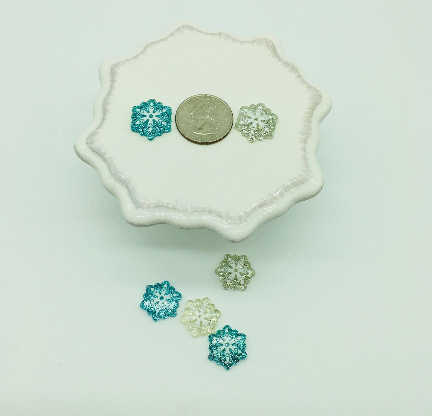 Snowflake Cabochons, silver Snowflake, Blue Snowflake, Glitter Flat Back Cabochons, Decoden, Faux Baking Supplies, Jewelry Crafts