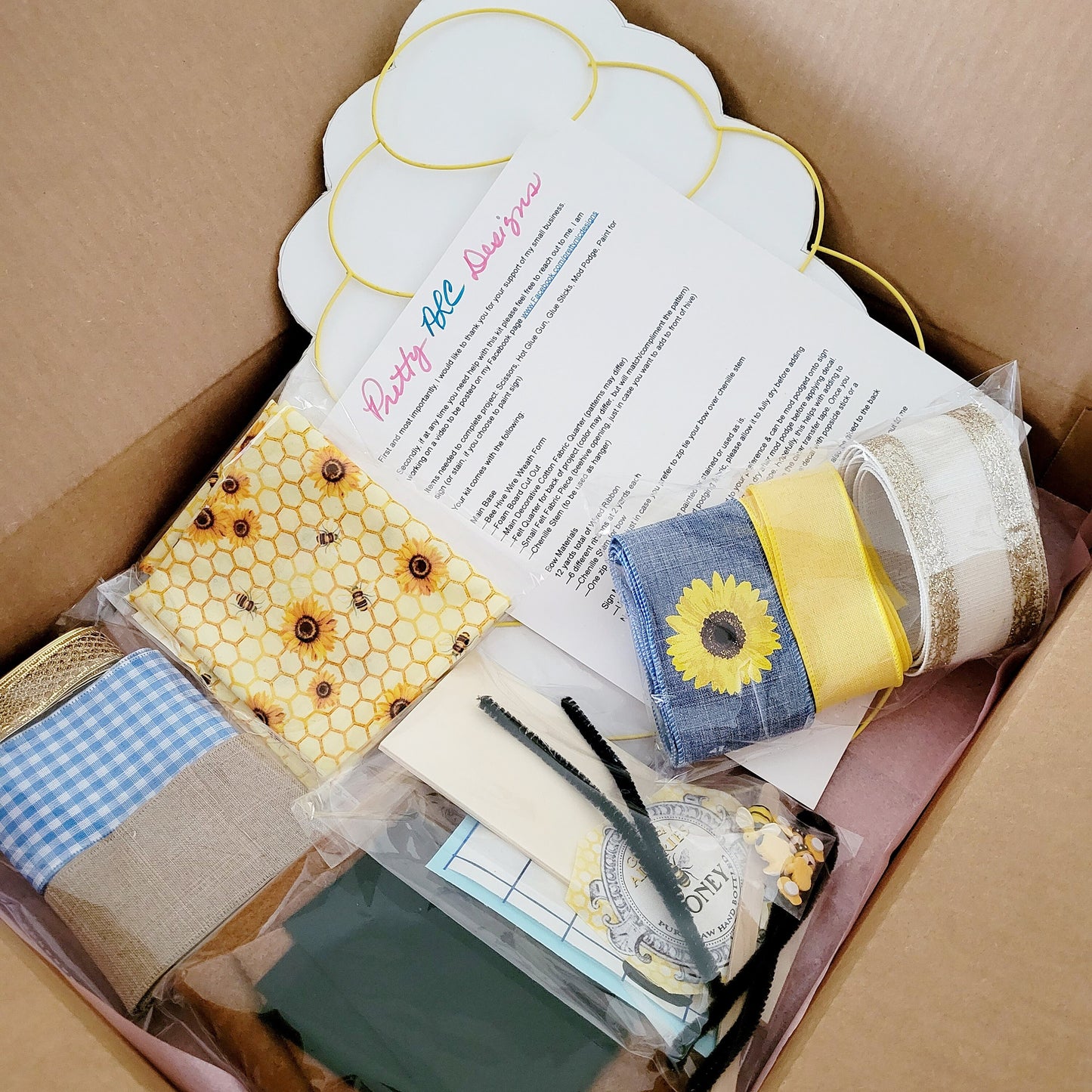 Bee Hive, Wreath Kit DIY, Bee Decor, Bee Wreath, Bee Door Hanger, Wreath Attachment Kit, Mother’s Day Gift, Spring Decor