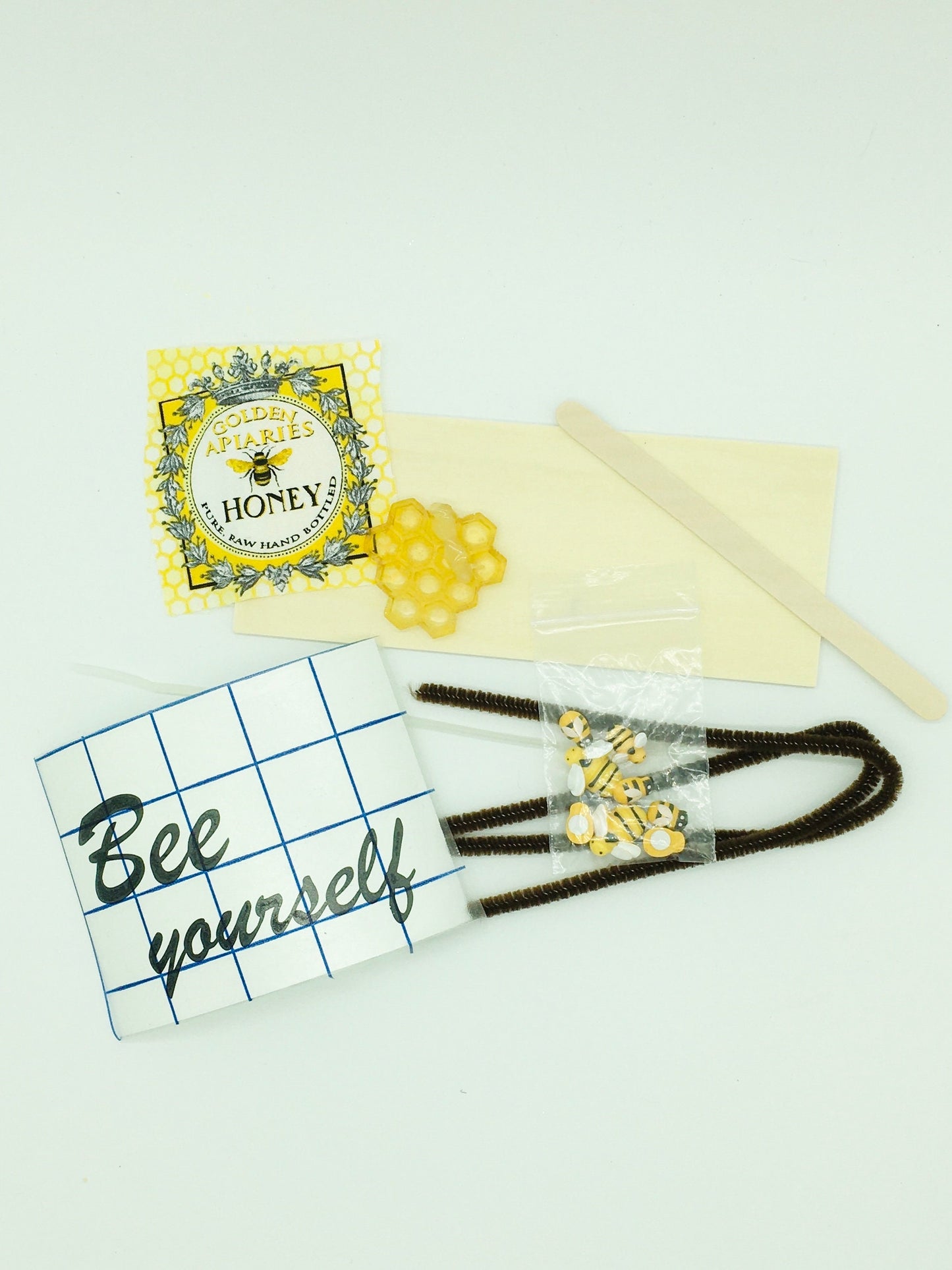 Bee Hive, Wreath Kit DIY, Bee Decor, Bee Wreath, Bee Door Hanger, Wreath Attachment Kit, Mother’s Day Gift, Spring Decor