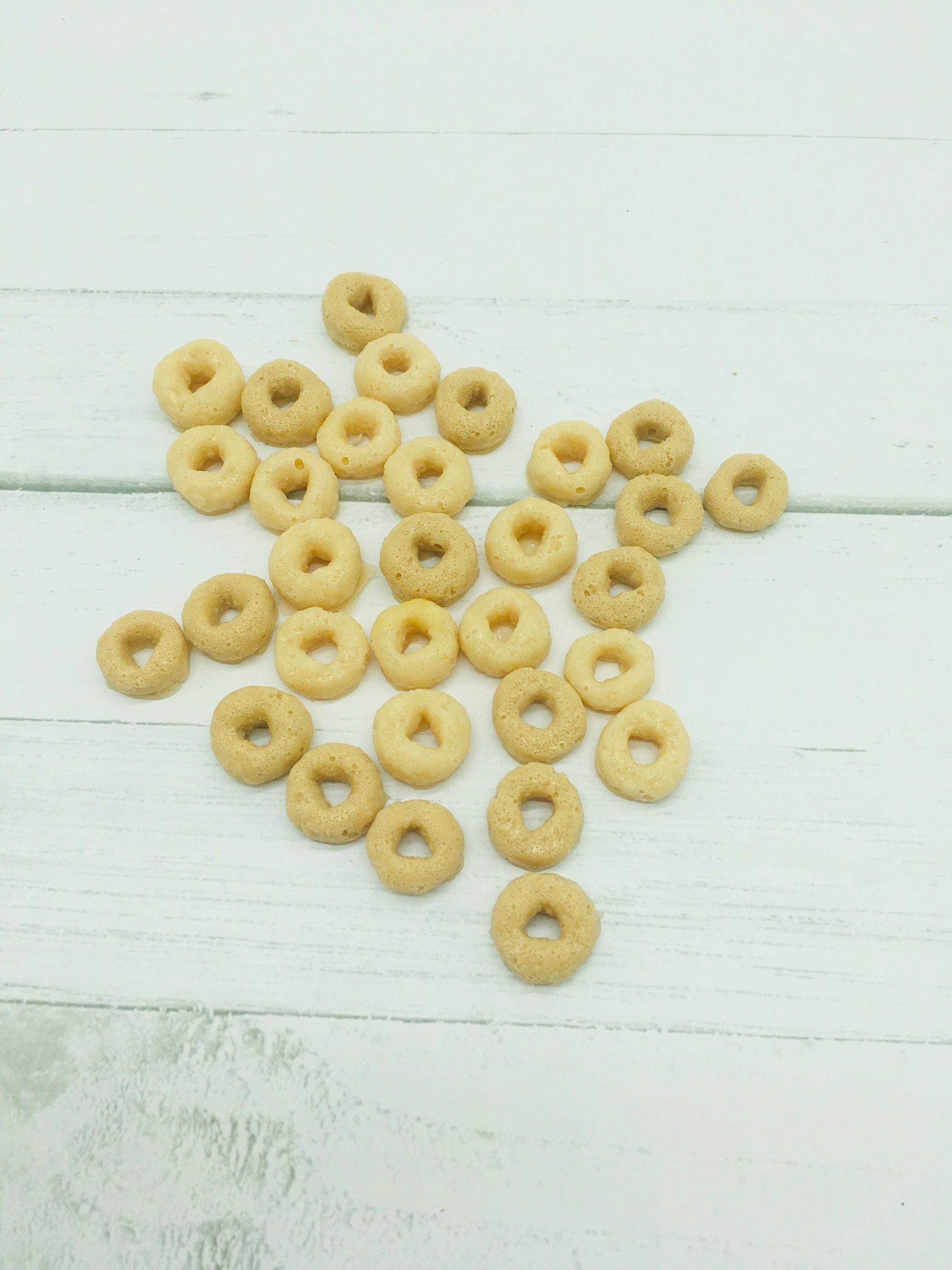 Faux Cereal, Faux toasted oat cereal, Decoden, Tiered Tray Decor, Photo Props, Party Decorations, Tumbler Craft Supplies, Home Staging