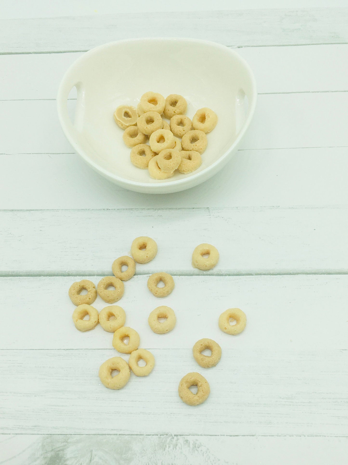 Faux Cereal, Faux toasted oat cereal, Decoden, Tiered Tray Decor, Photo Props, Party Decorations, Tumbler Craft Supplies, Home Staging