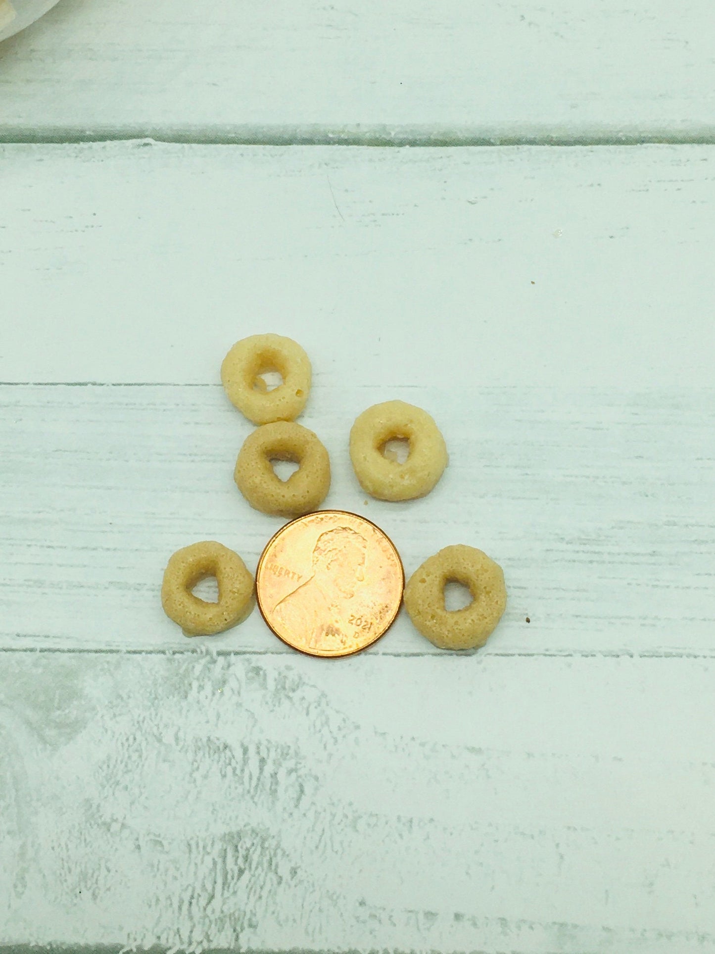 Faux Cereal, Faux toasted oat cereal, Decoden, Tiered Tray Decor, Photo Props, Party Decorations, Tumbler Craft Supplies, Home Staging