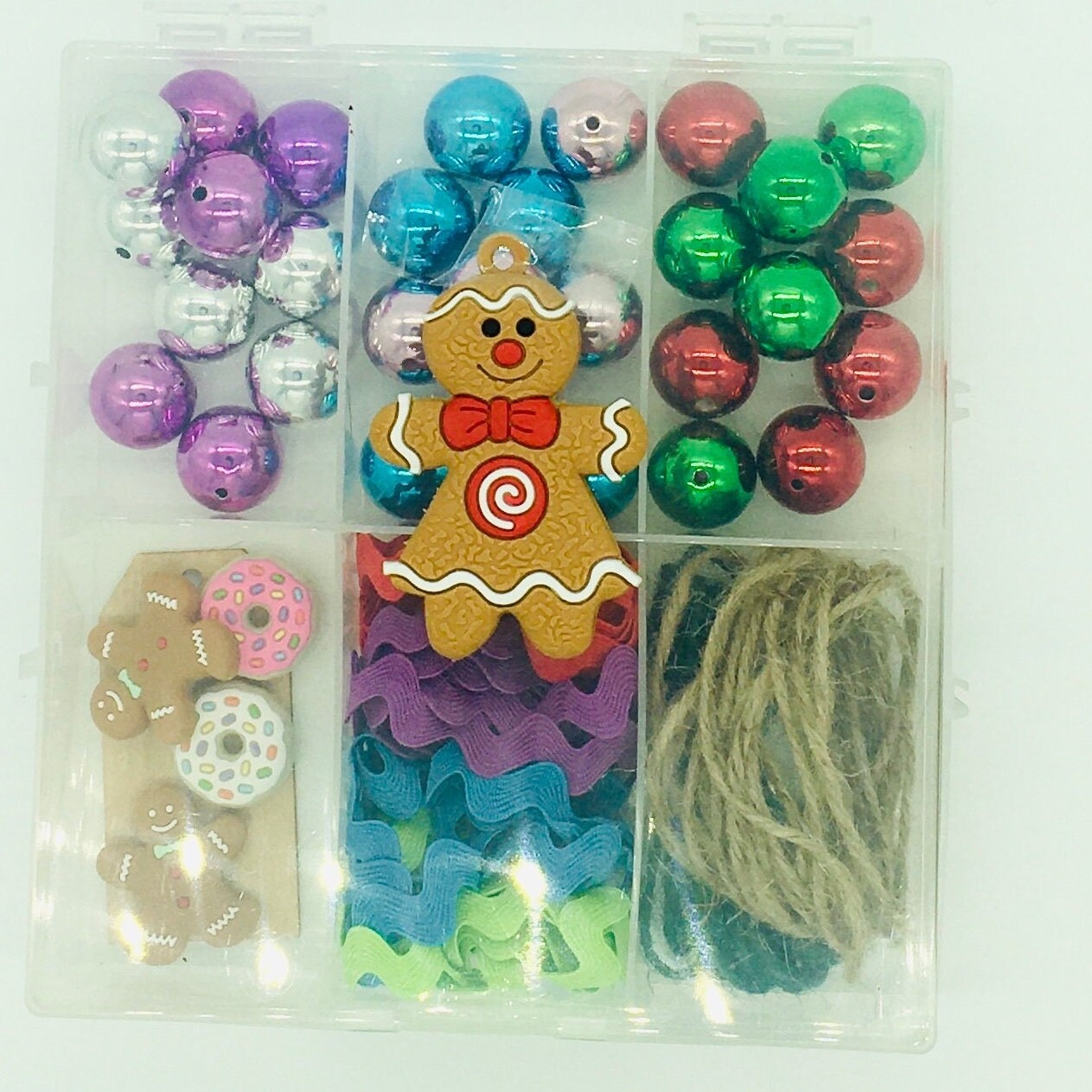 Gingerbread Ornament, Christmas Bead Garland DIY Kit, Acrylic Beads, Twine, Donut Bead, Craft Kit, Holiday Candy Theme, Home Decor, Ric Rac