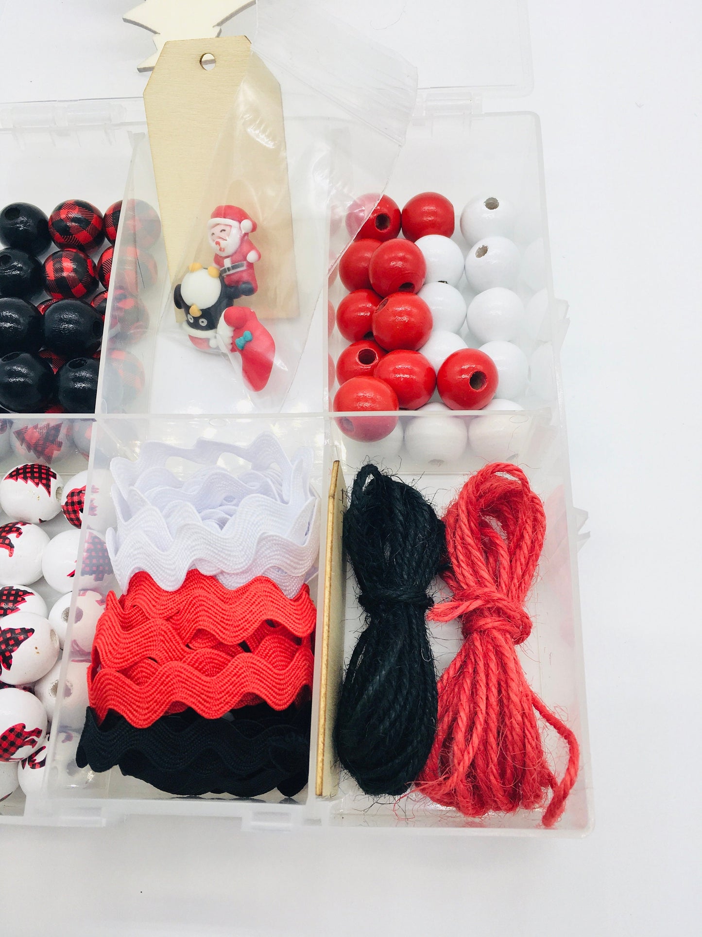 Christmas Bead Garland DIY Kit, Red, Black Plaid, Wood Beads, Twine, Cabochons, Craft Kit, Holiday Farmhouse, Home Decor, Rick Rack Trim
