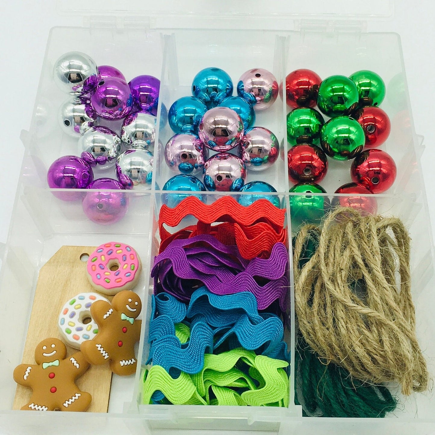 Gingerbread Ornament, Christmas Bead Garland DIY Kit, Acrylic Beads, Twine, Donut Bead, Craft Kit, Holiday Candy Theme, Home Decor, Ric Rac