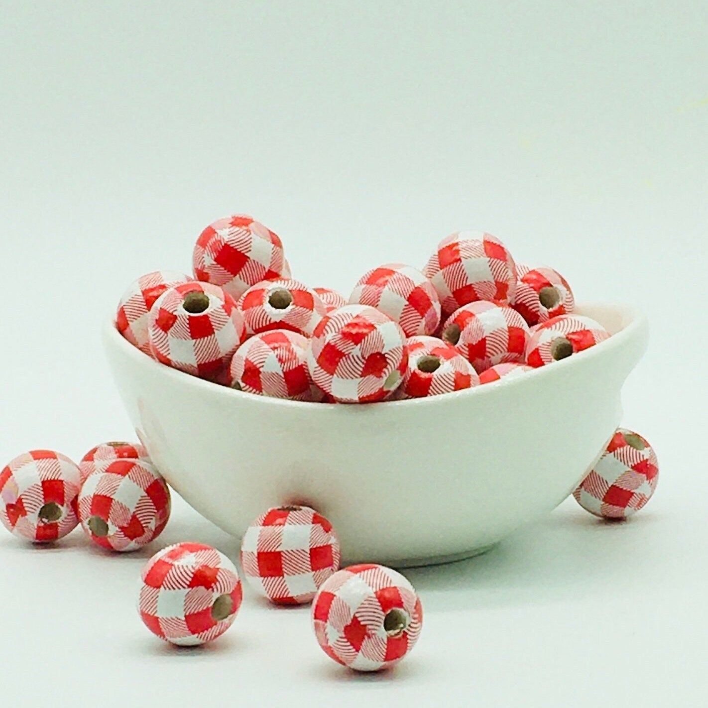 Wood Beads, Red, White Plaid Beads, Garland Beads, Home Decor, Tiered Tray Decorations, Craft Projects, Jewelry Beads