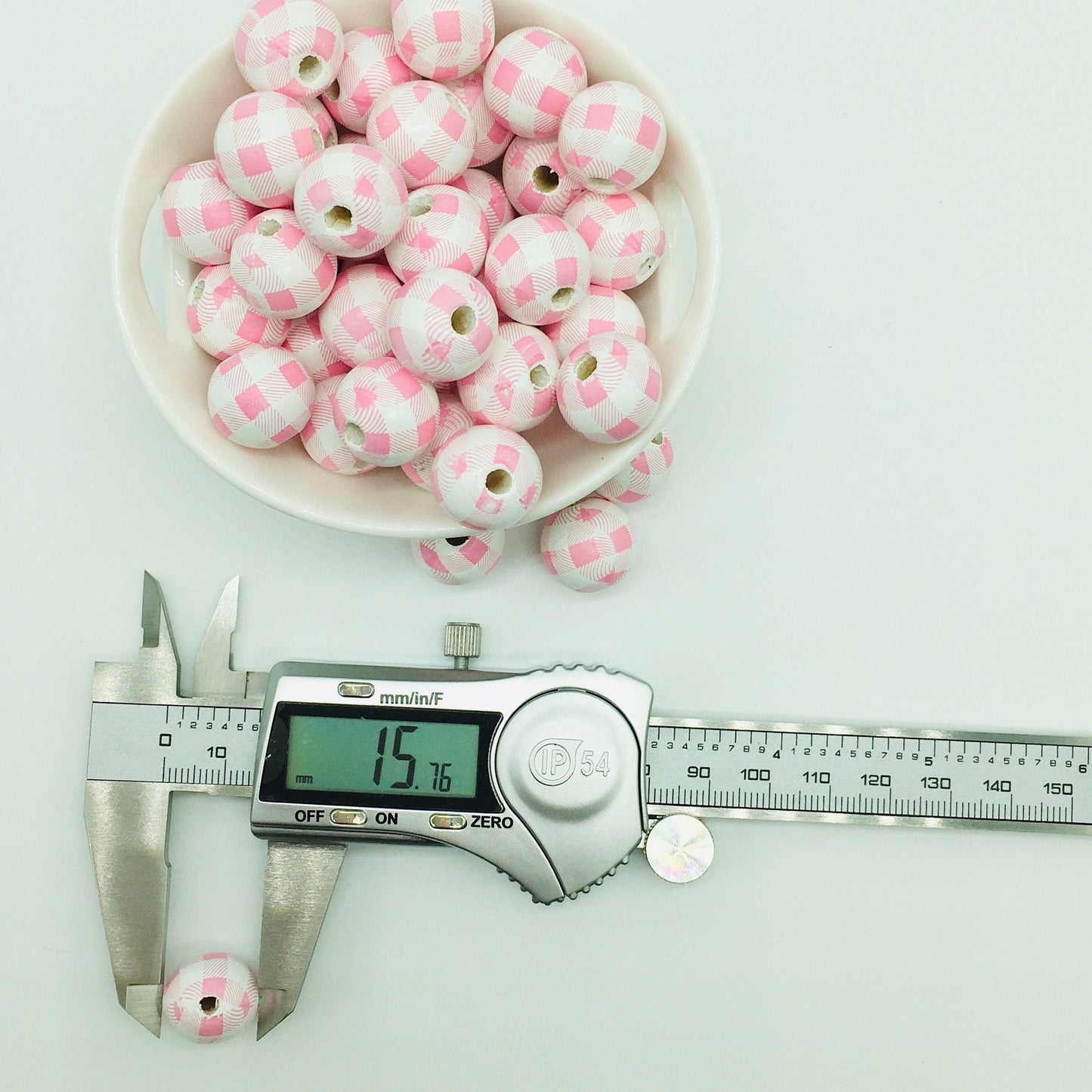 Wood Beads, Pink White Plaid Beads, Garland Beads, Home Decor, Tiered Tray Decorations, Craft Projects, Jewelry Beads