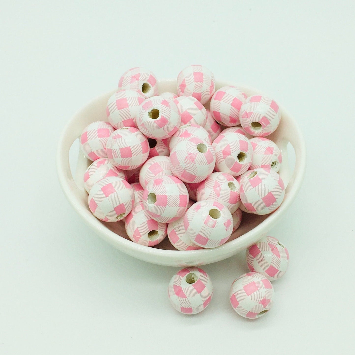 Wood Beads, Pink White Plaid Beads, Garland Beads, Home Decor, Tiered Tray Decorations, Craft Projects, Jewelry Beads