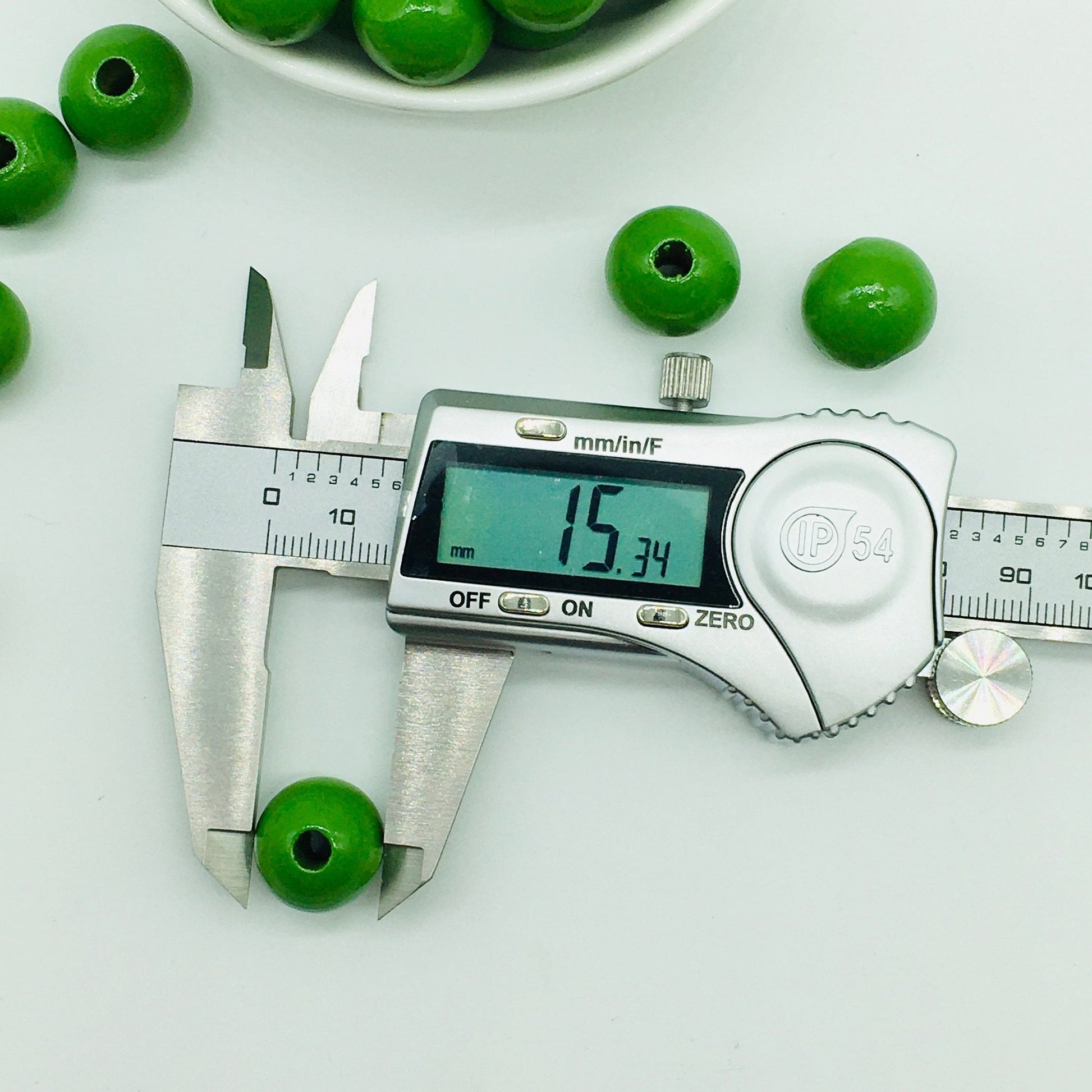 Wood Beads, Green Craft Beads, Garland Beads, Home Decor, Tiered Tray Decorations, Craft Projects, Jewelry Craft Beads