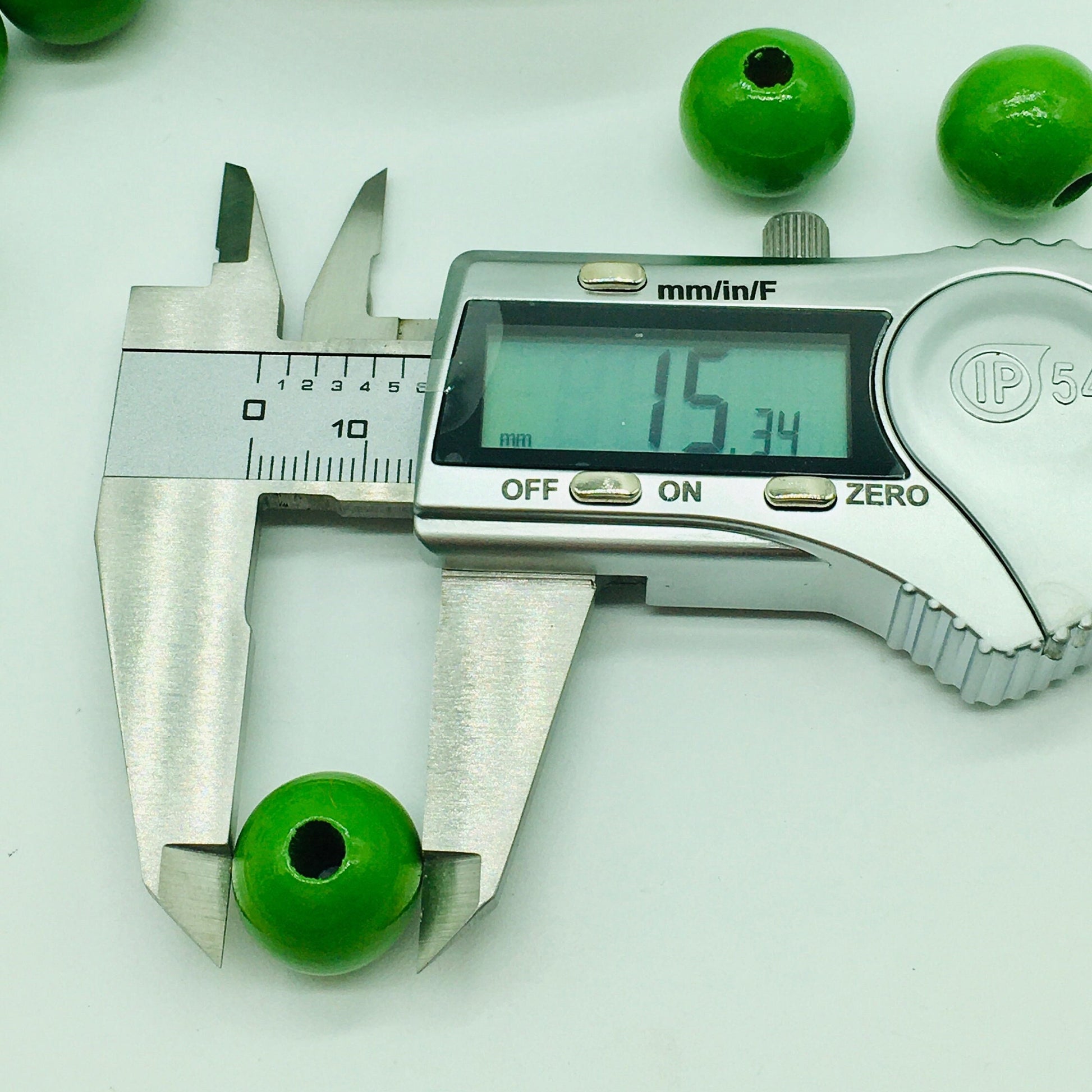 Wood Beads, Green Craft Beads, Garland Beads, Home Decor, Tiered Tray Decorations, Craft Projects, Jewelry Craft Beads