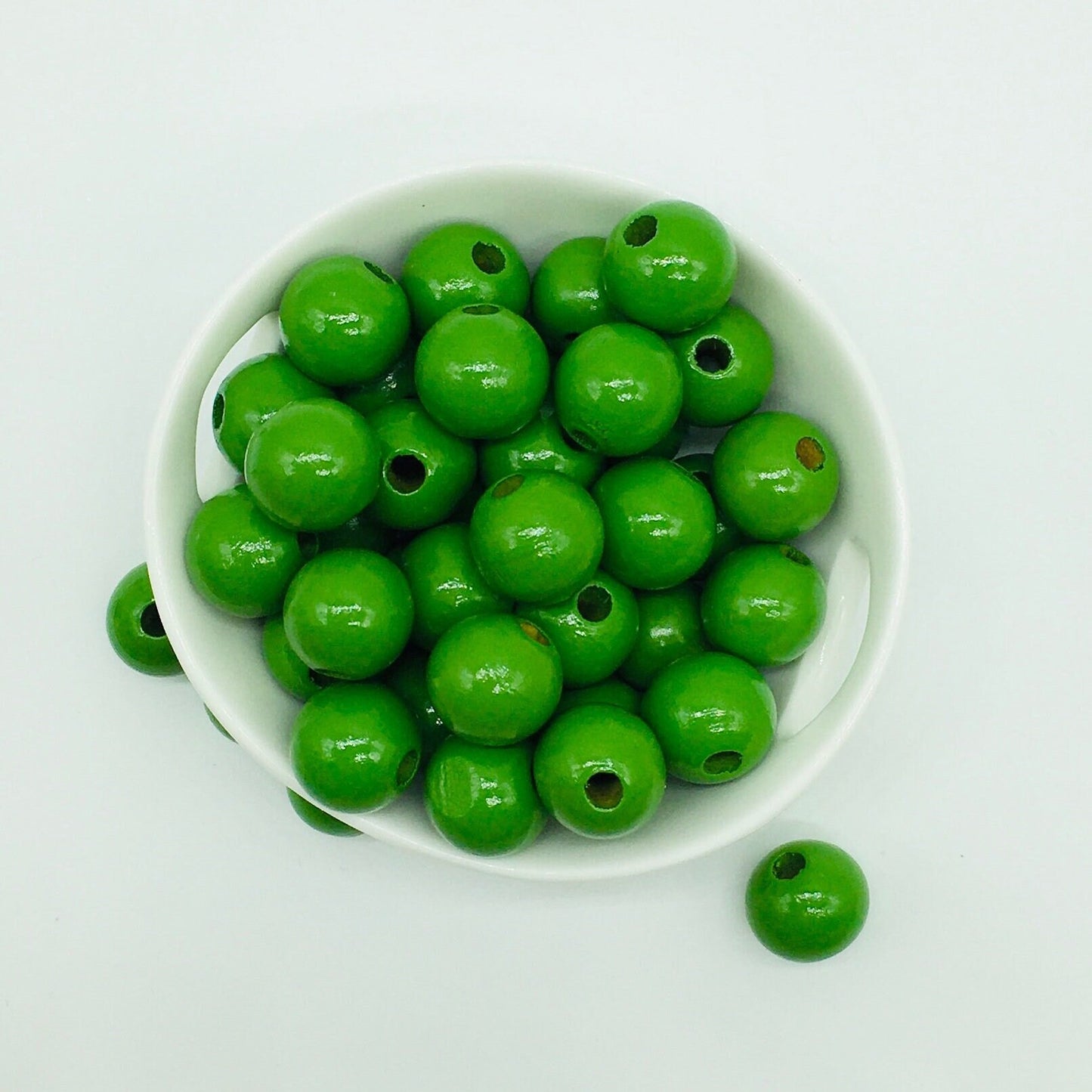 Wood Beads, Green Craft Beads, Garland Beads, Home Decor, Tiered Tray Decorations, Craft Projects, Jewelry Craft Beads