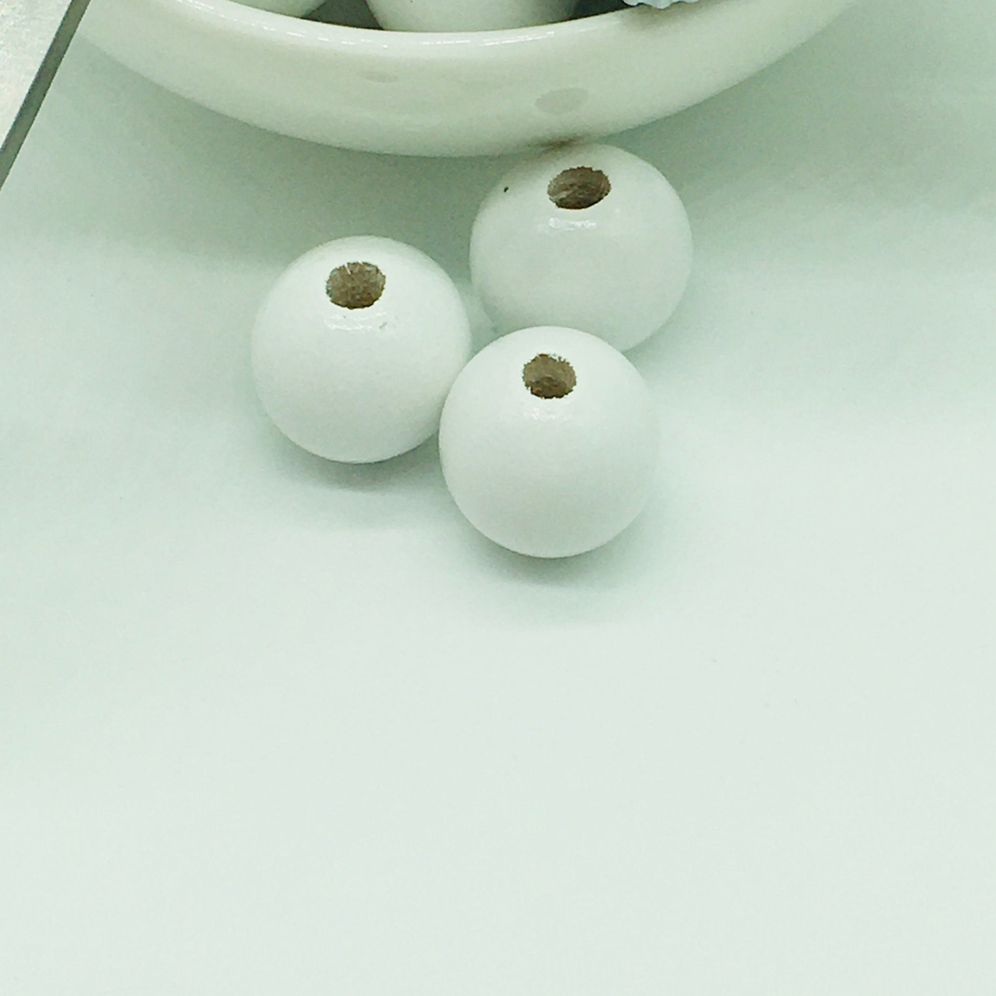 Wood Beads, White Beads, Garland Beads, Home Decor, Tiered Tray Decorations, Craft Projects, Jewelry Craft Beads