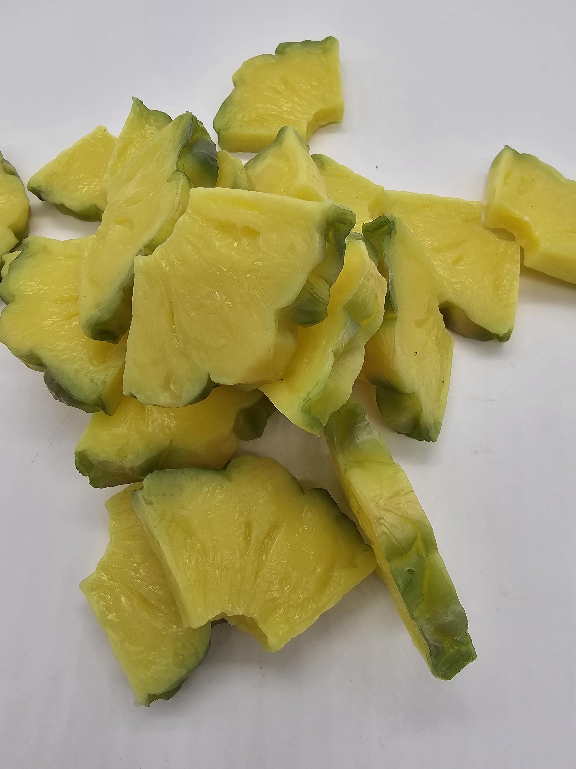 4 Pieces Fake Pineapple, Realistic Fruit, Fake Bake Supplies, Artificial Fruit, Food Photo Prop & Home Staging, Kitchen Decorations