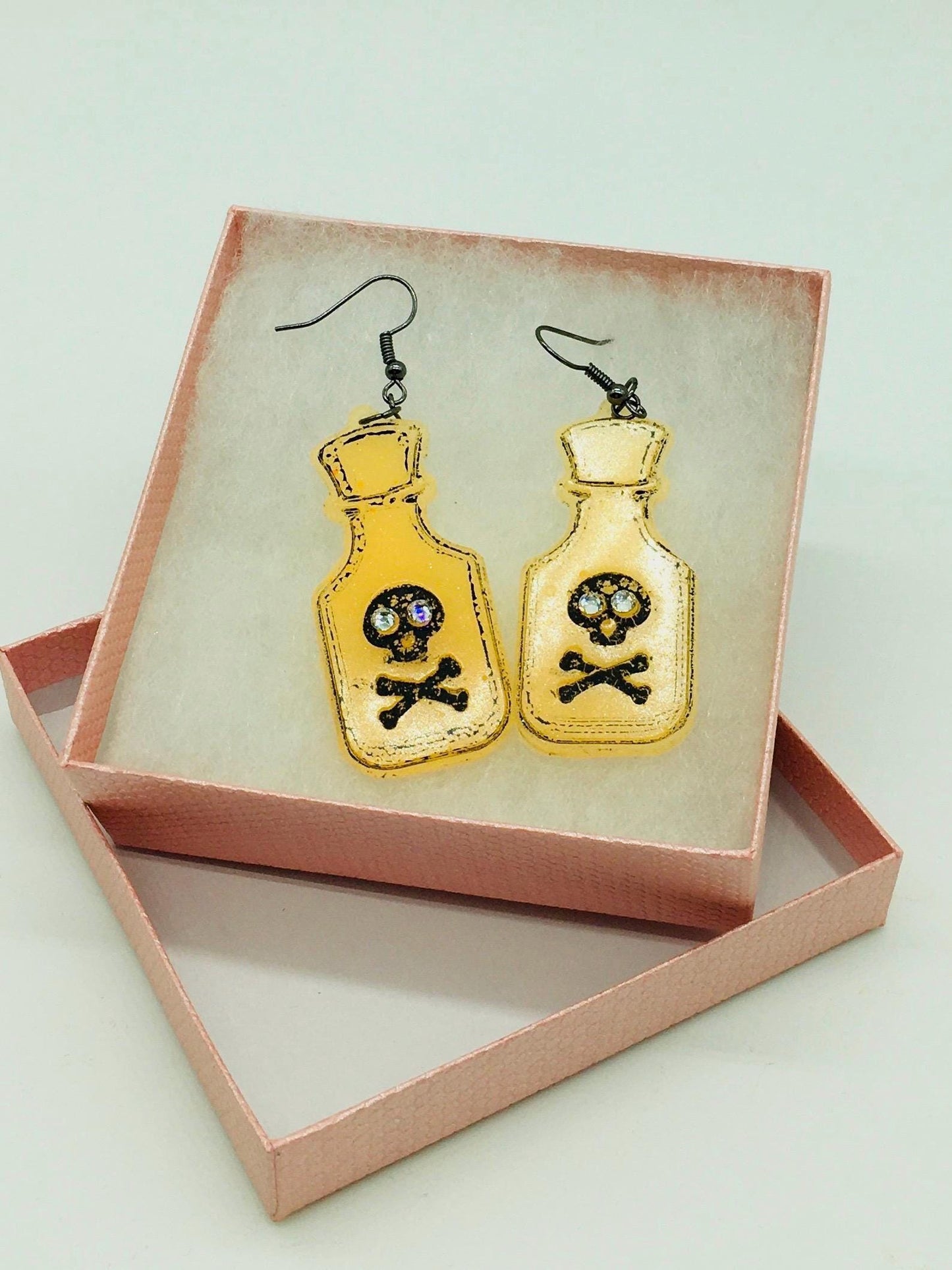 Halloween Earrings, Poison Bottle, Skull Design, Pop Art Style, Gothic Jewelry, Costume Jewelry, Glow in the Dark Earrings