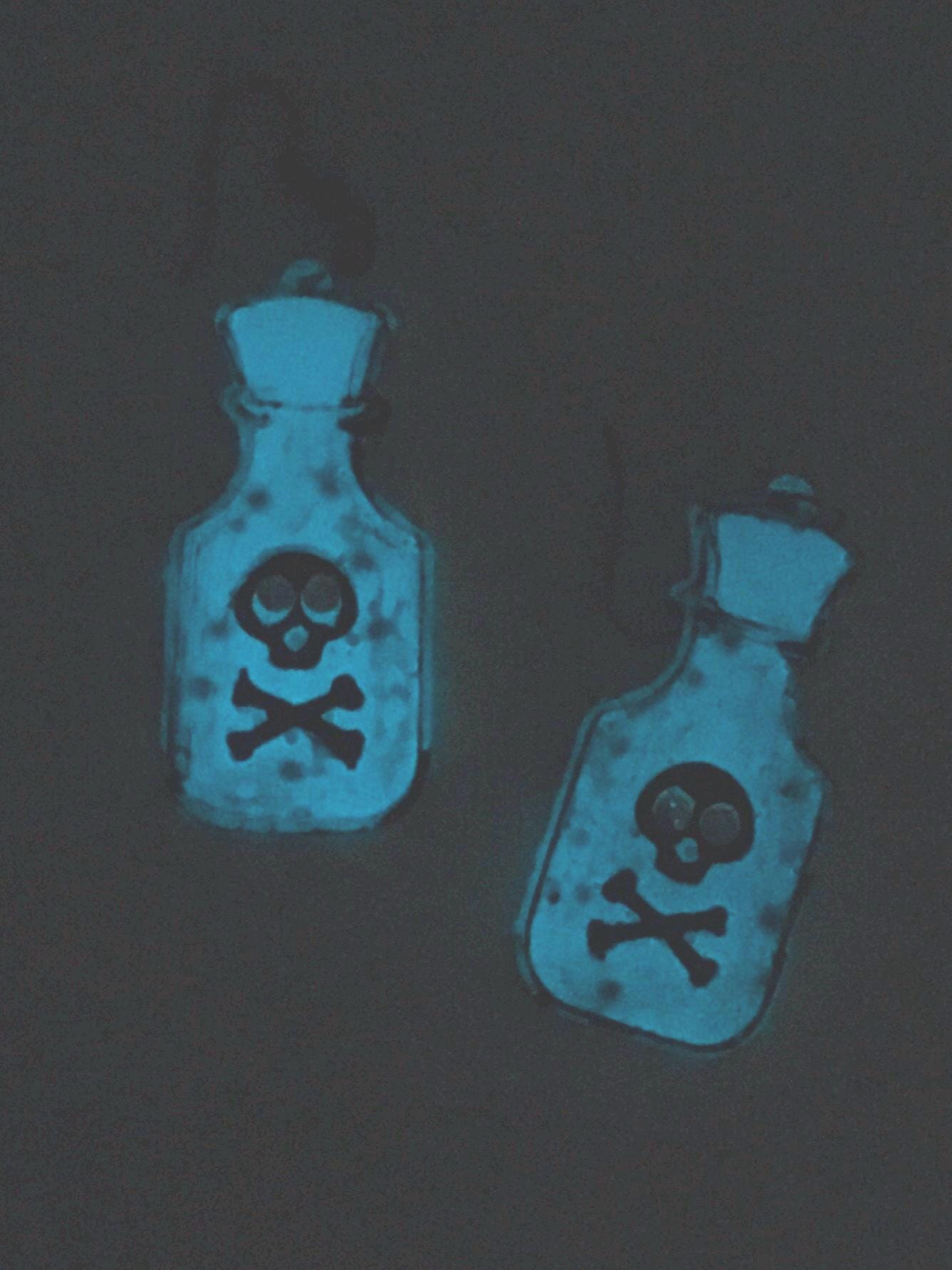 Halloween Earrings, Poison Bottle, Skull Design, Pop Art Style, Gothic Jewelry, Costume Jewelry, Glow in the Dark Earrings